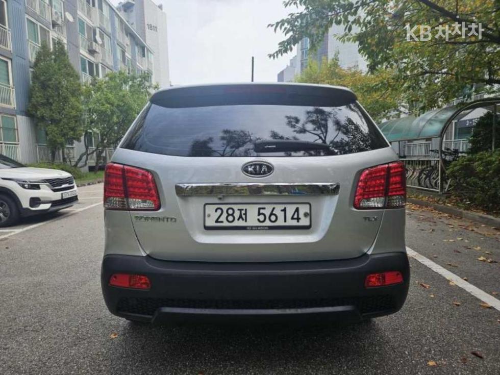 2011 - kia sorento
