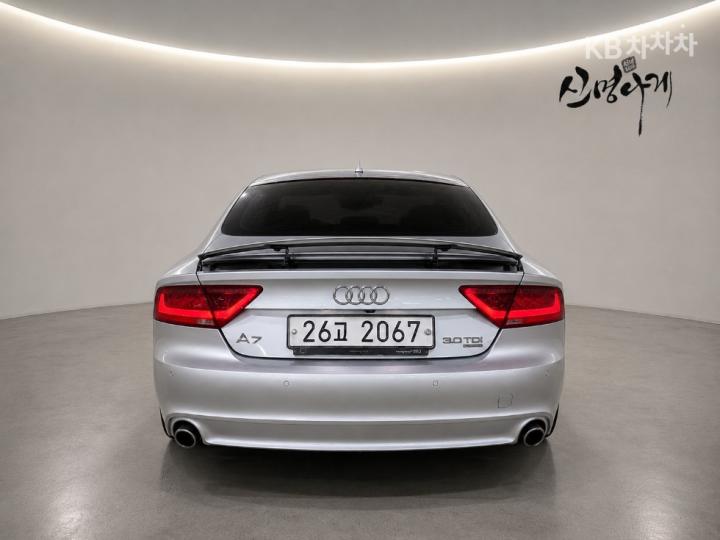 Audi A7 3.0 TDI Quattro Dynamic 5