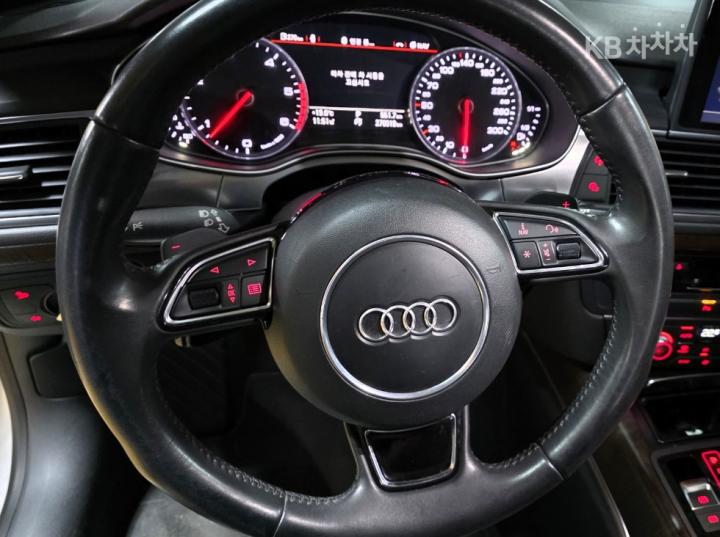 Audi A7 3.0 TDI Quattro Dynamic 9
