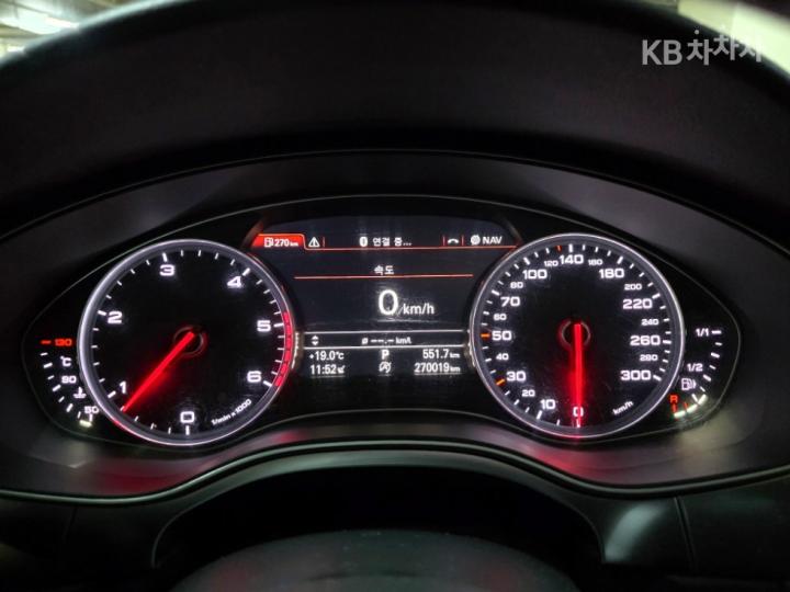 Audi A7 3.0 TDI Quattro Dynamic 10