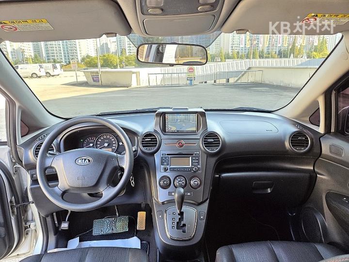 Kia Carens New 2.0 LPI GLX Premium Type 7