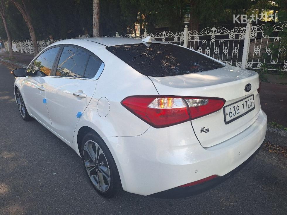 2015 - kia k3
