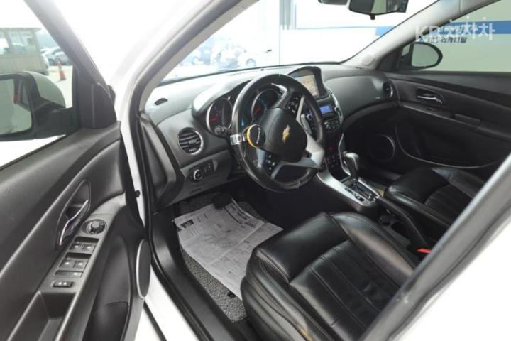 Chevrolet Cruze Amazing New 1.8 Gasoline LT Deluxe Pack 9