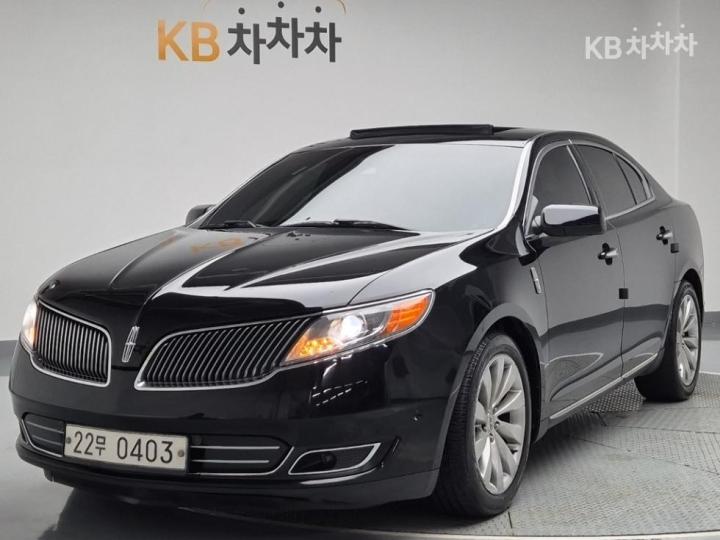 Lincoln MKS New 3.7