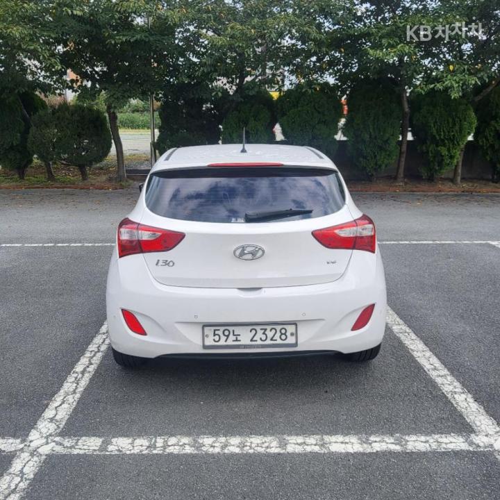 Hyundai i30 New 1.6 VGT Unique 5