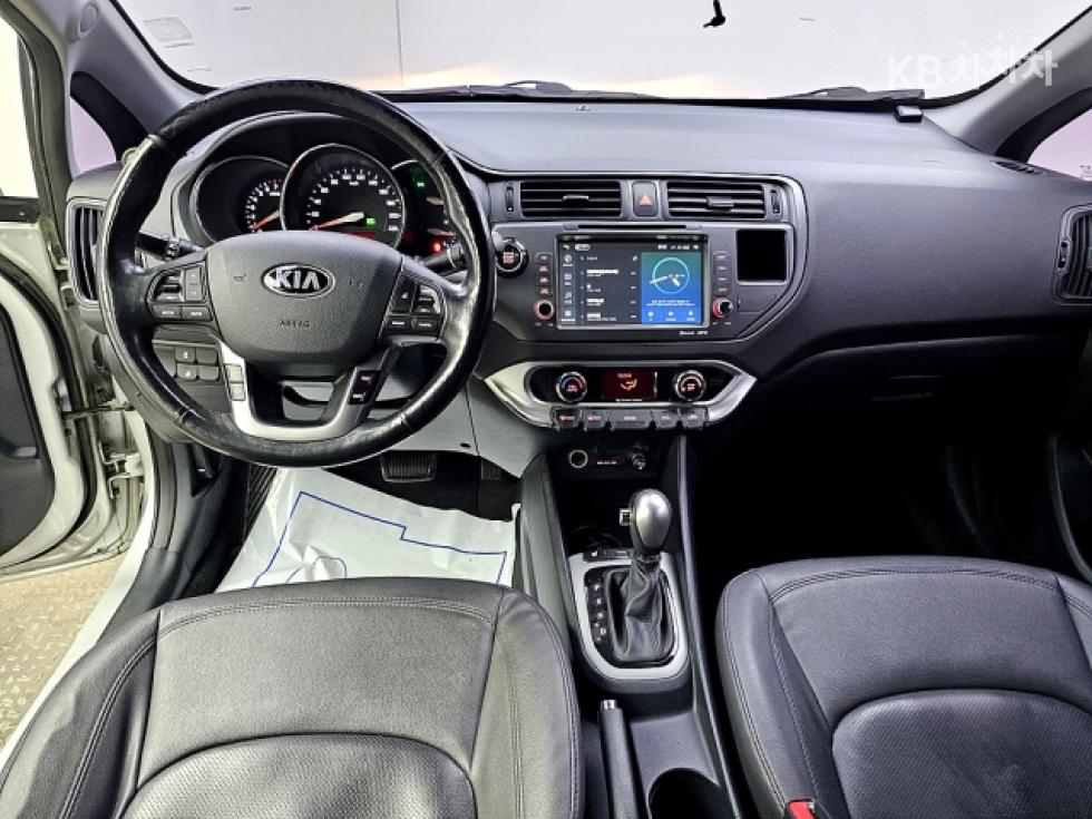 2014 - kia pride