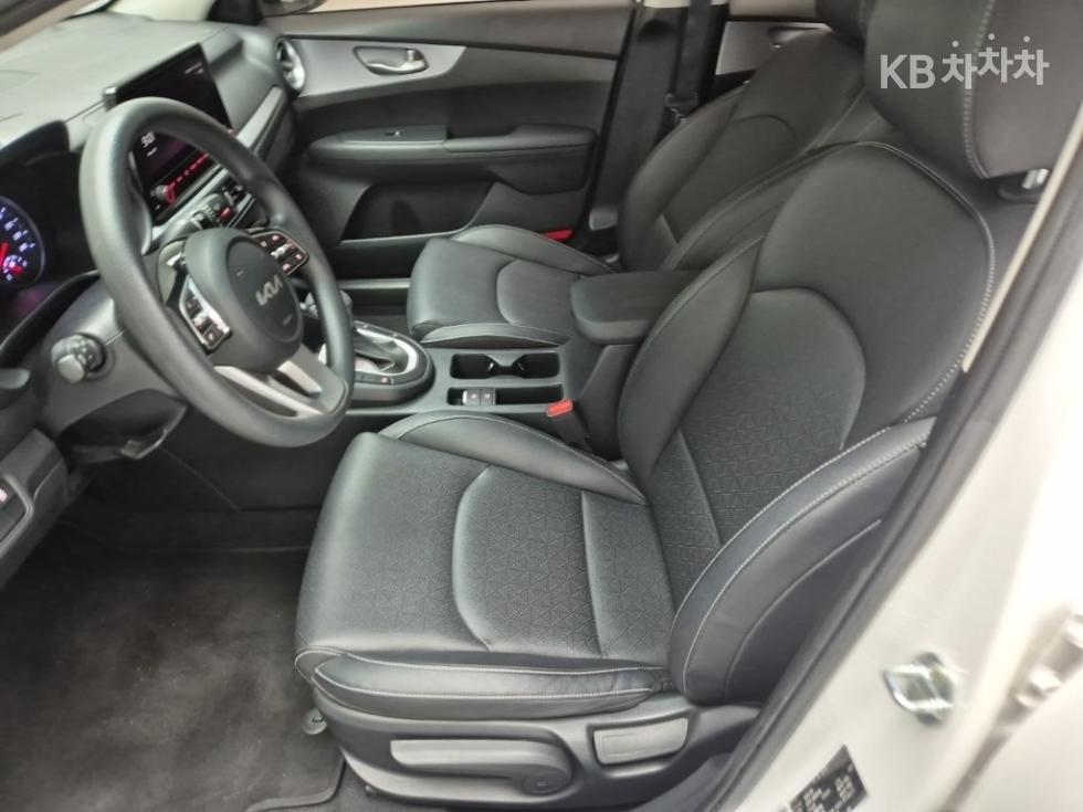 2022 - kia k3