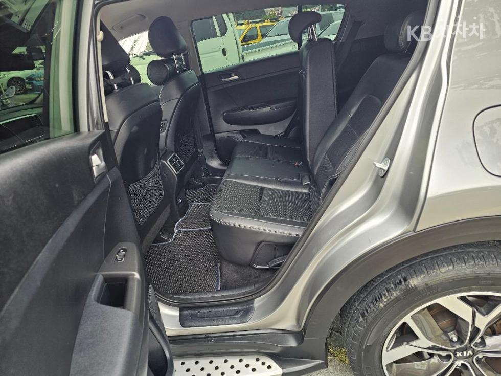 2019 - kia sportage