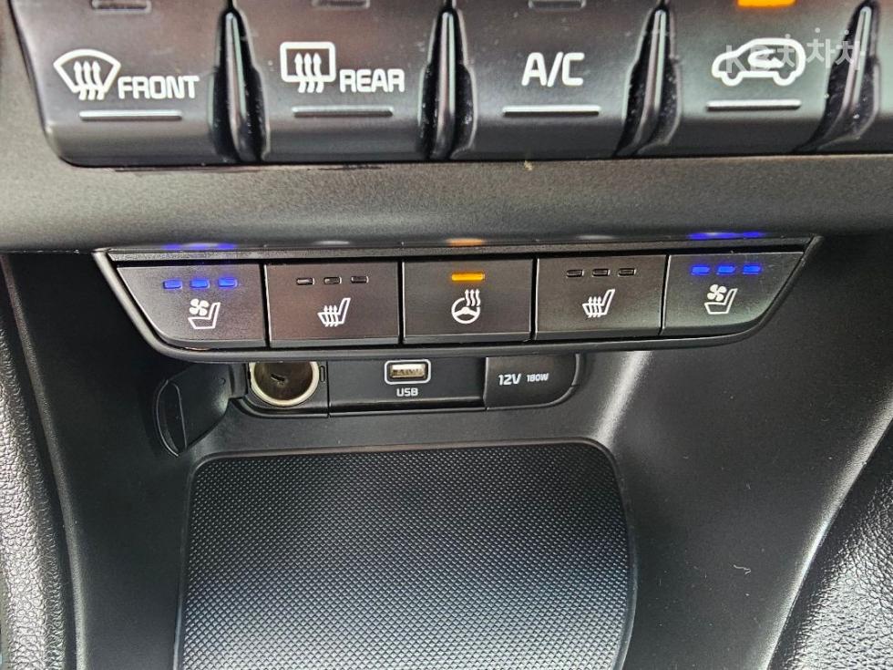 2019 - kia sportage