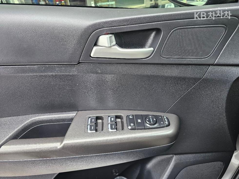 2019 - kia sportage