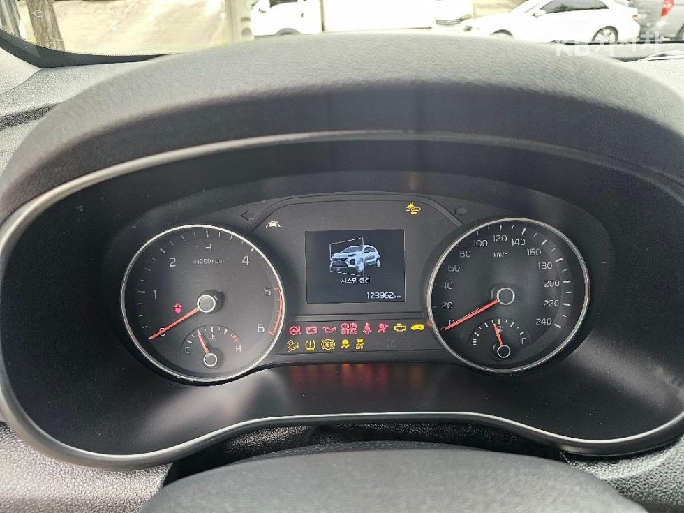2019 - kia sportage