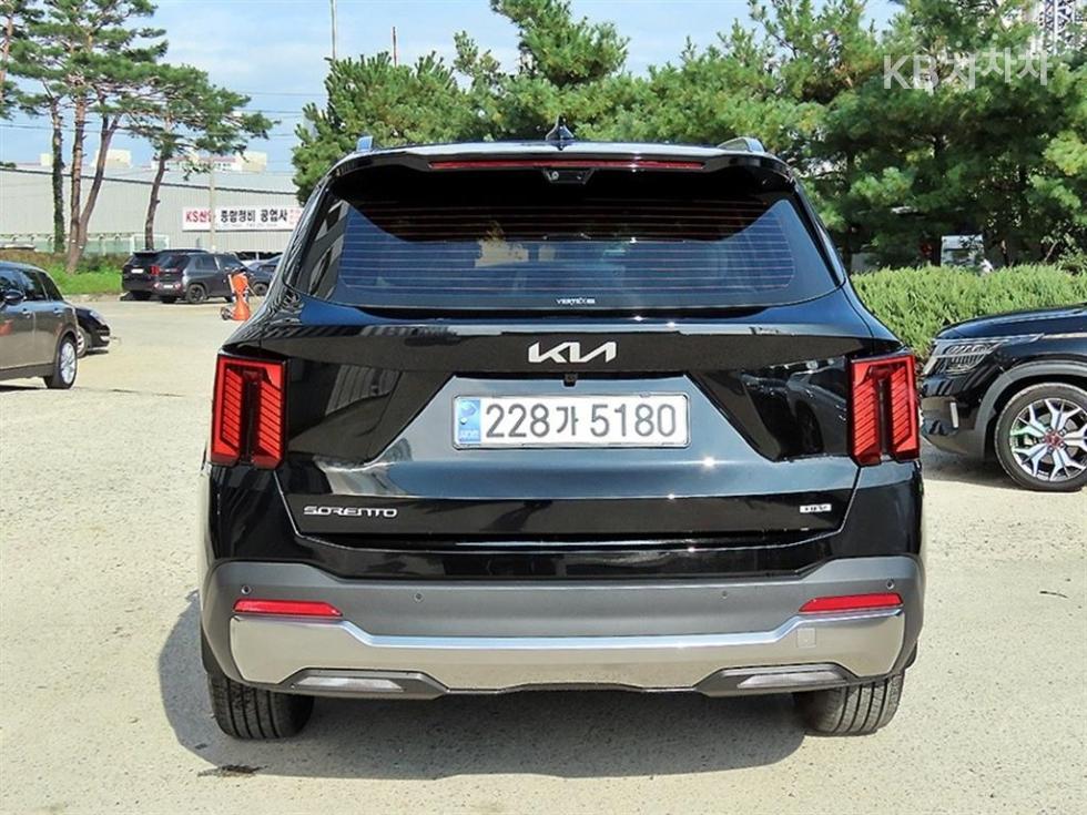 2025 - kia sorento