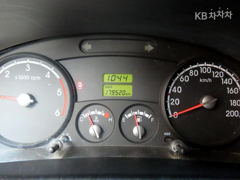 2013 - kia bongo iii
