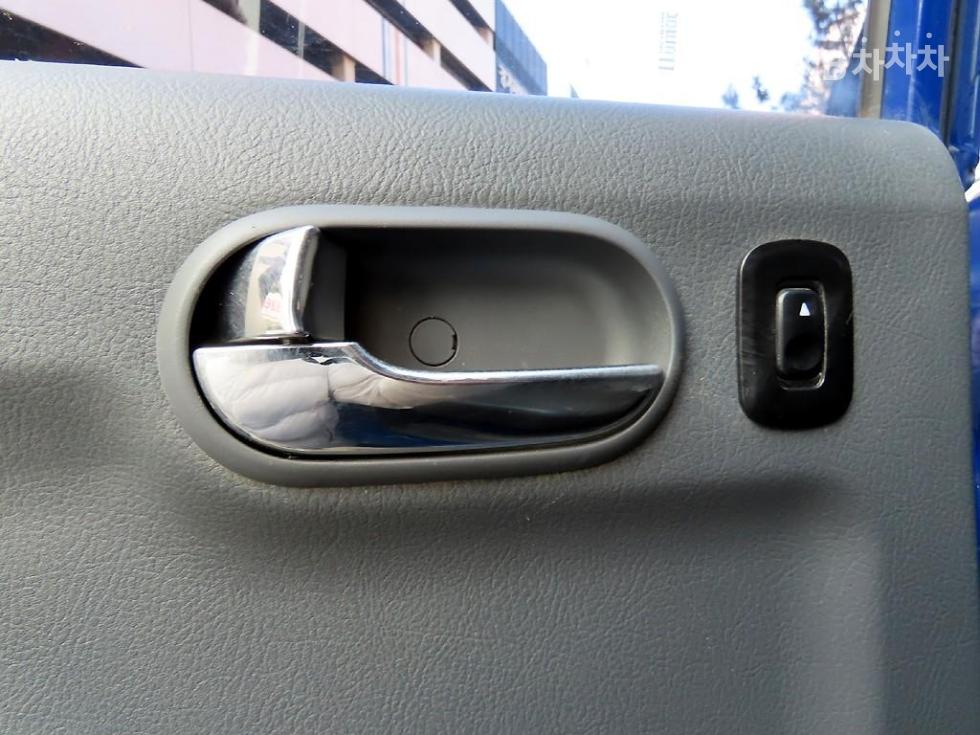 2013 - kia bongo iii