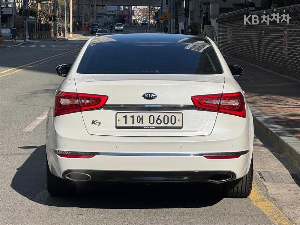 2015 - kia k7