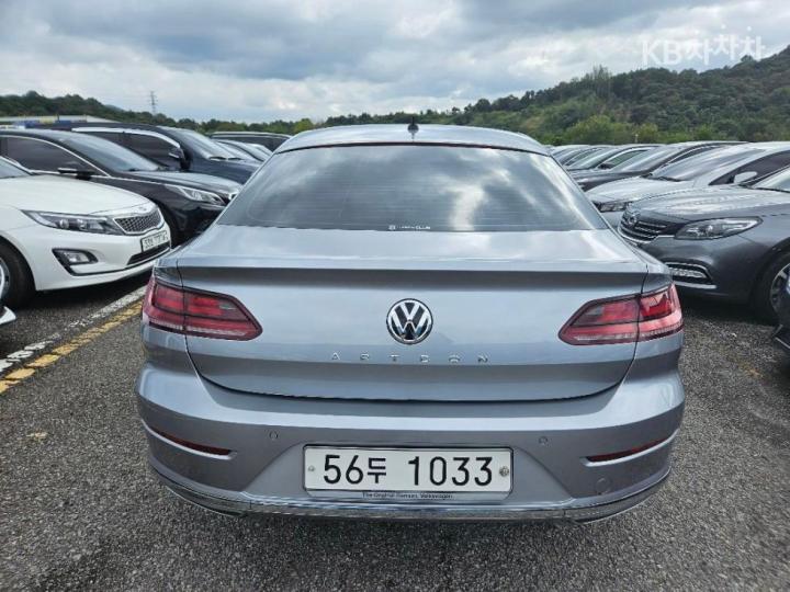 Volkswagen Arteon 2.0 TDI Elegance Premium 5