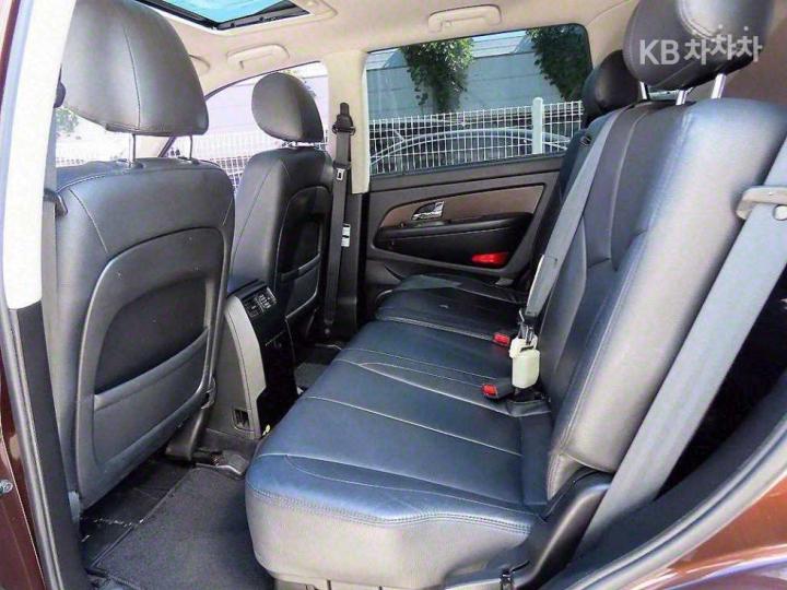 KG Mobility (Ssangyong) Rexton W 4WD Noblesse 7