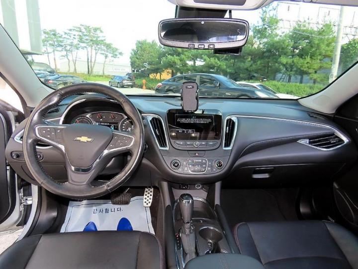 Chevrolet Malibu 1.8 Hybrid LT Deluxe 8