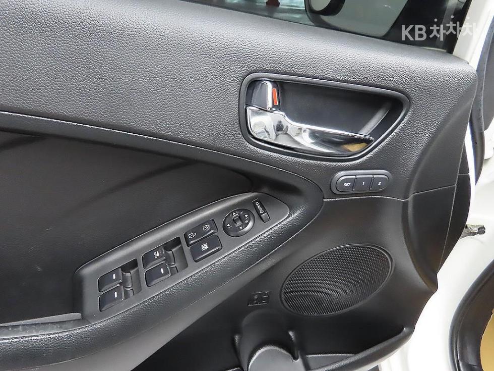 2013 - kia k3