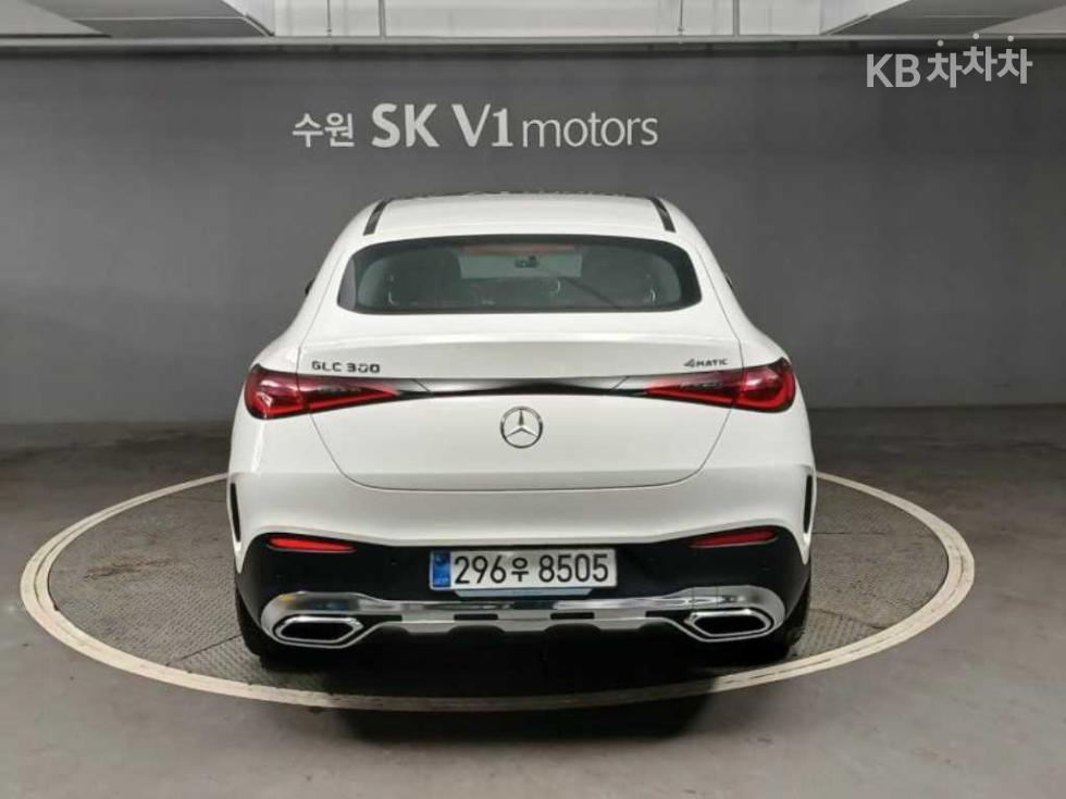 Mercedes-Benz GLC — miniaturë 2