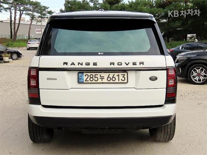 Land Rover Range Rover New 4.4 SDV8 Autobiography 405 5