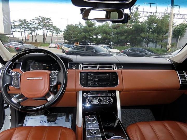 Land Rover Range Rover New 4.4 SDV8 Autobiography 405 8