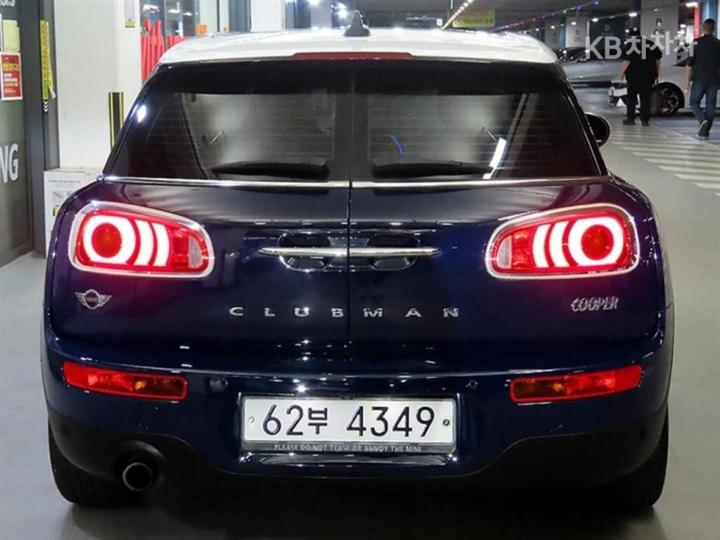 Mini Clubman 1.5 Cooper High Trim - фото 5