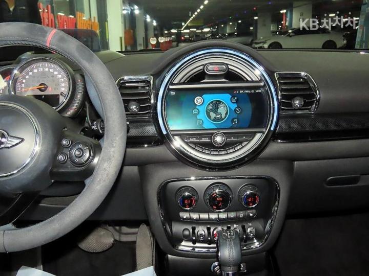 Mini Clubman 1.5 Cooper High Trim - фото 10