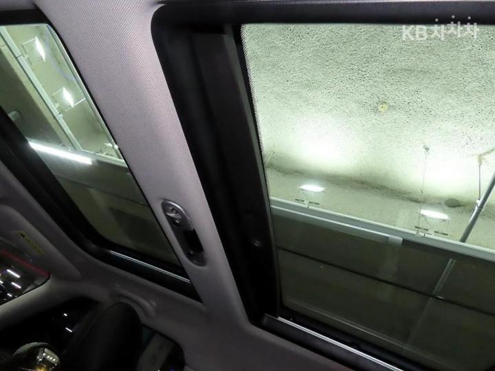 Mini Clubman 1.5 Cooper High Trim - фото 16