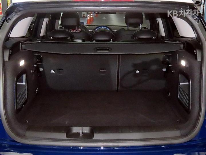 Mini Clubman 1.5 Cooper High Trim - фото 17