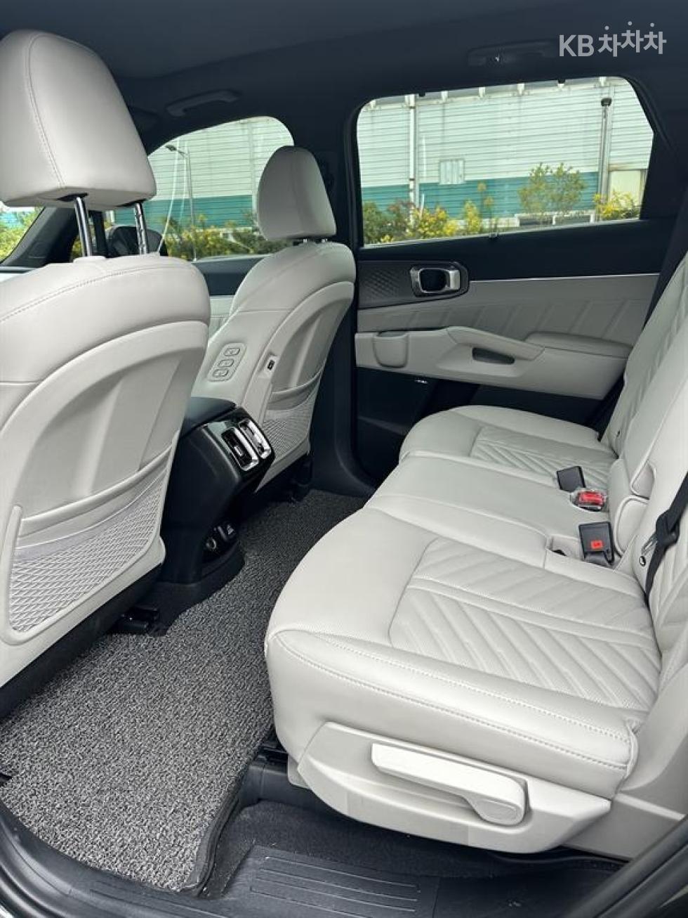 2024 - kia sorento