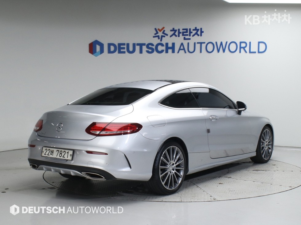 2016 - mercedes-benz c-class