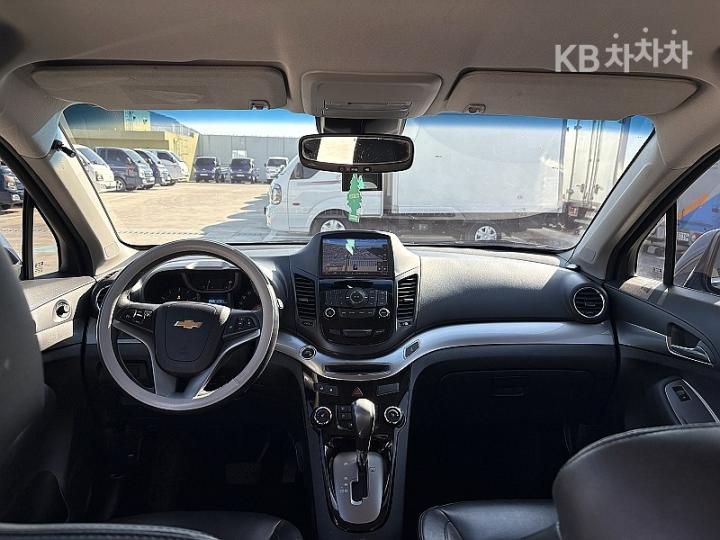 Chevrolet Orlando LPG LT Safety 10