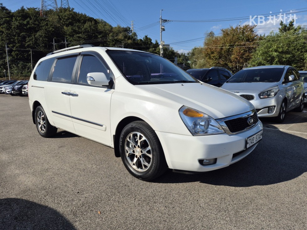 2014 - kia carnival