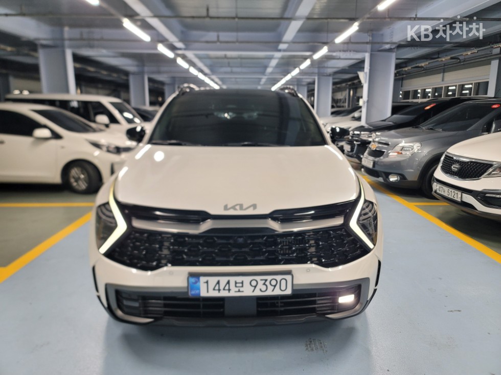 2022 - kia sportage