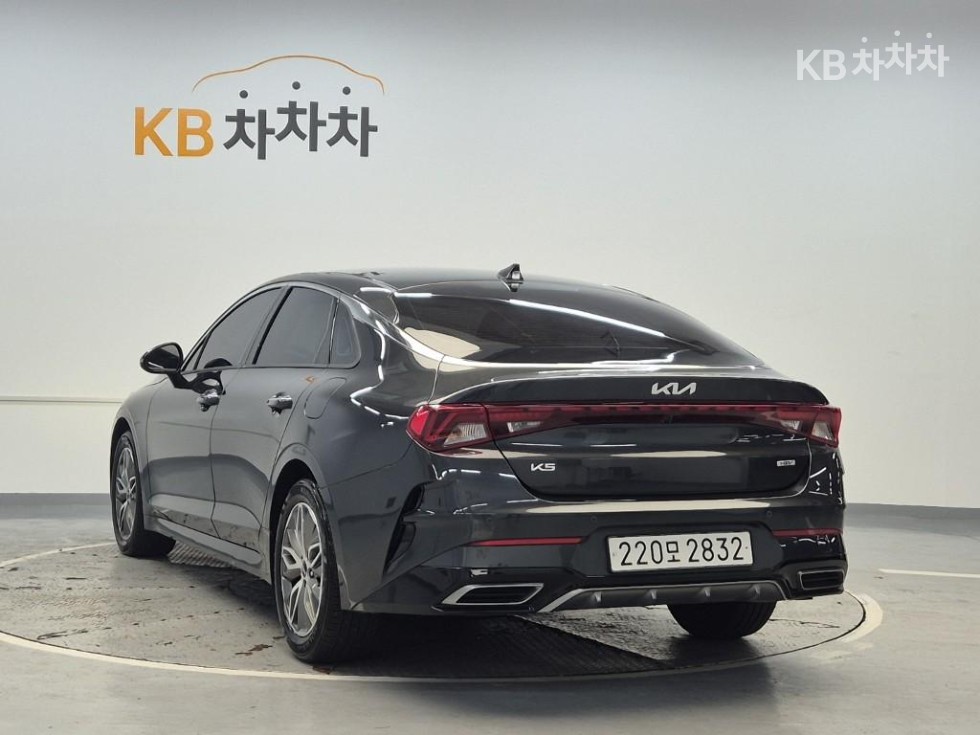 2023 - kia k5