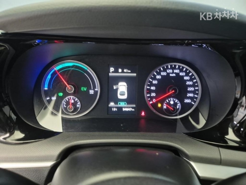 2023 - kia k5