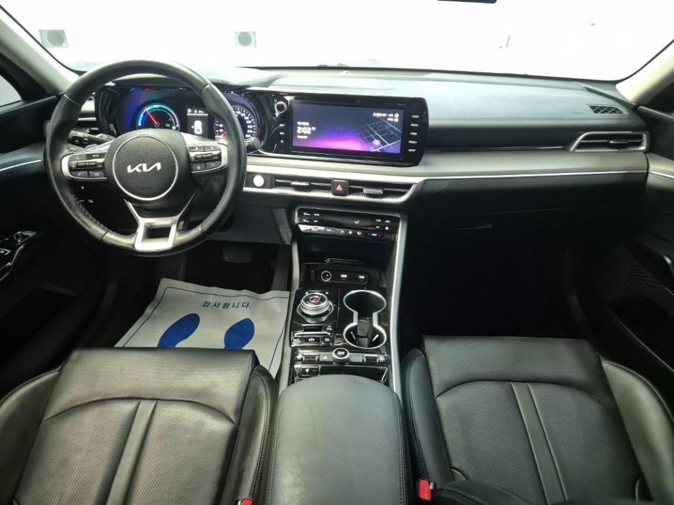 2023 - kia k5