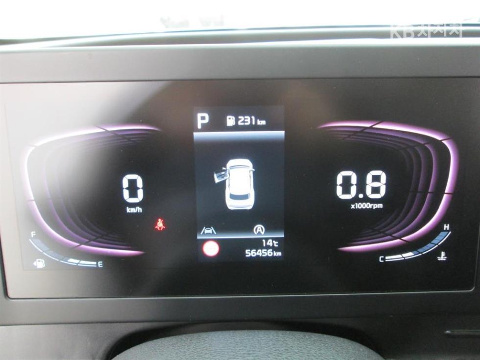 2023 - kia sportage