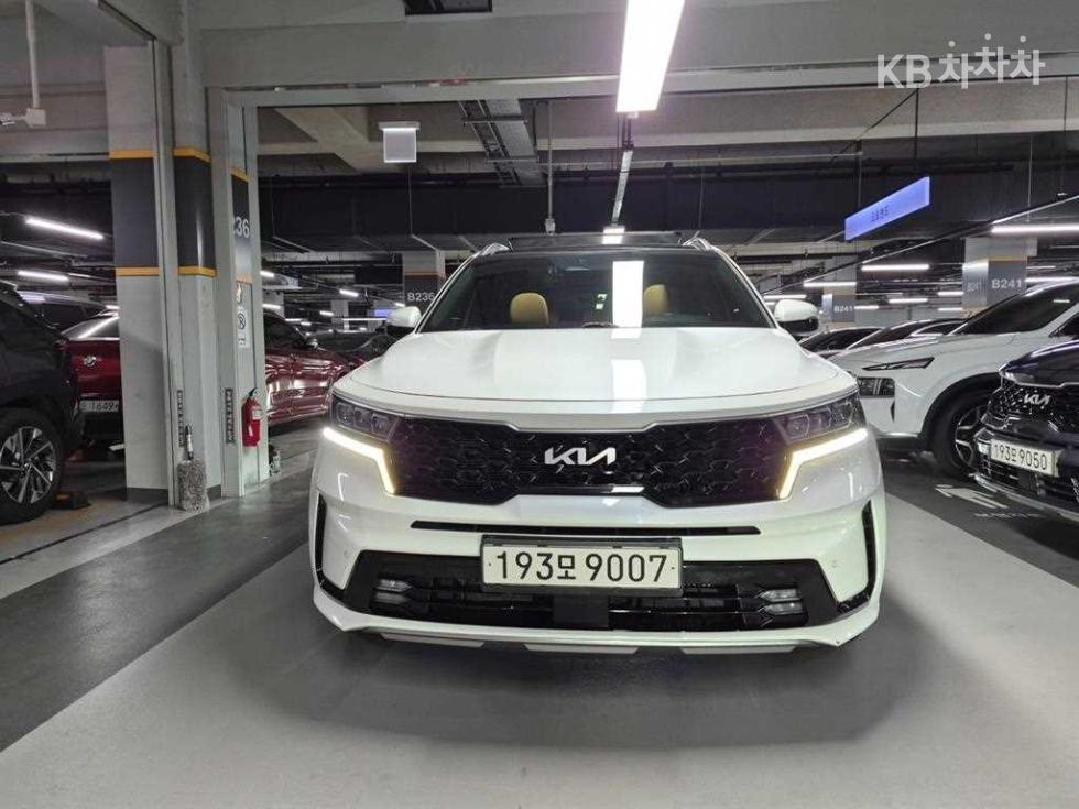 2023 - kia sorento