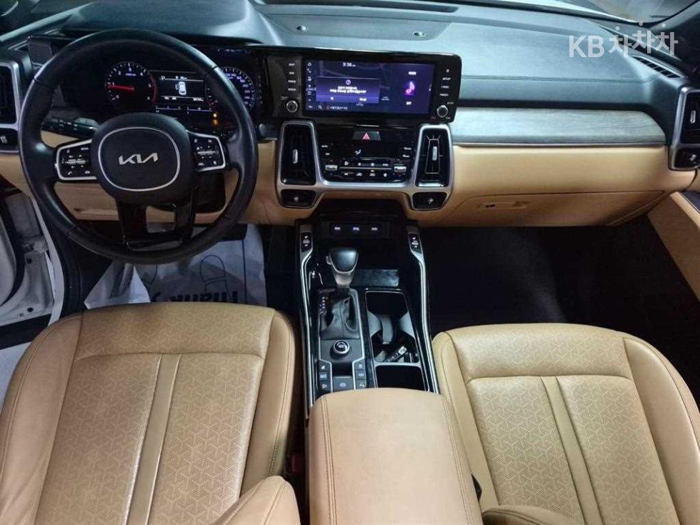 2023 - kia sorento