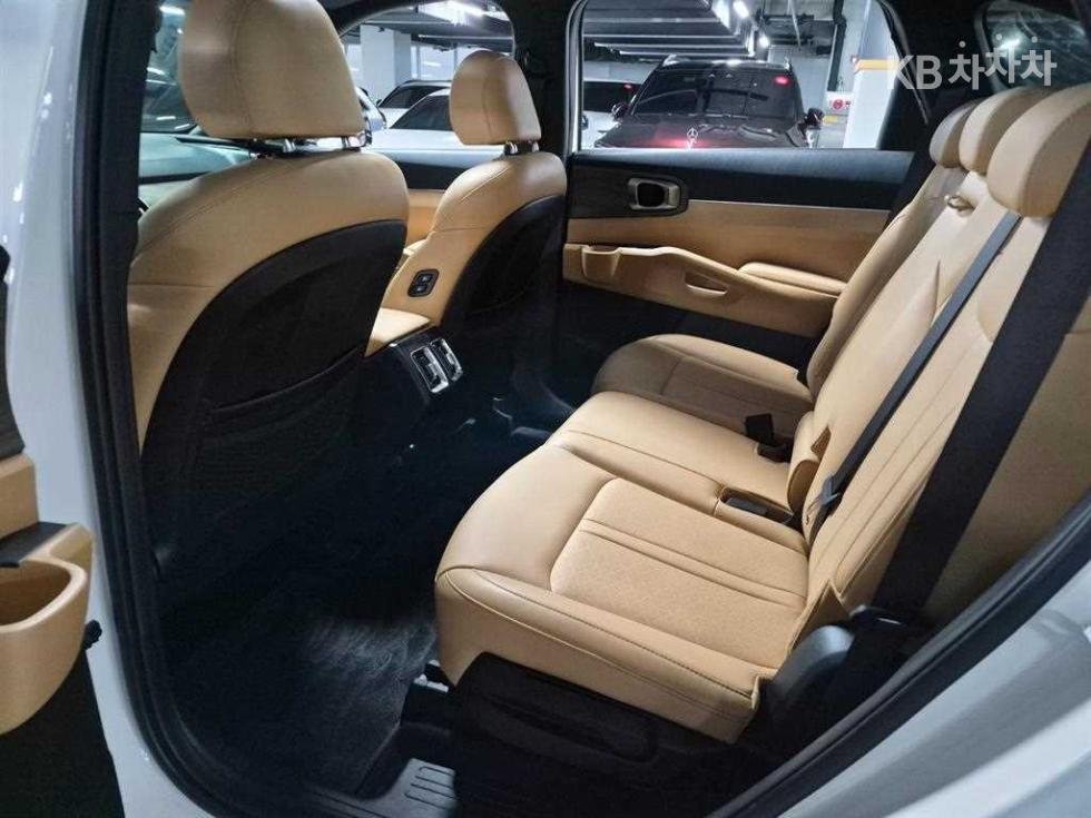 2023 - kia sorento