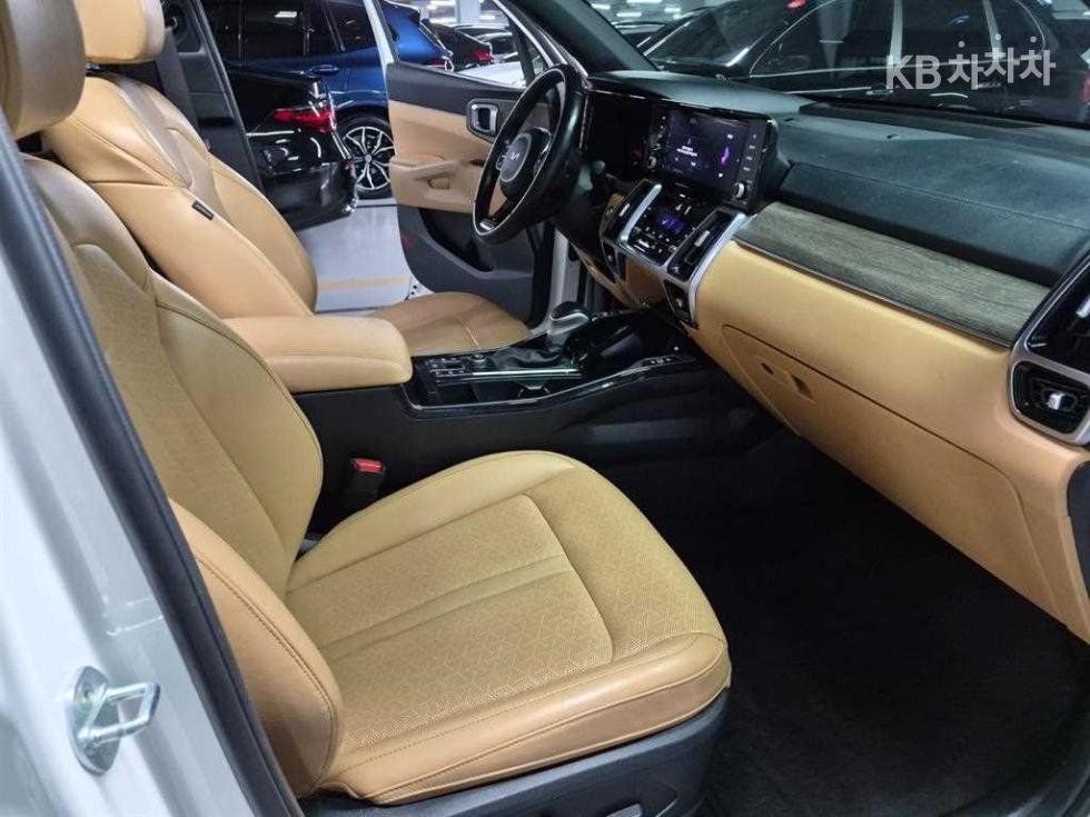 2023 - kia sorento