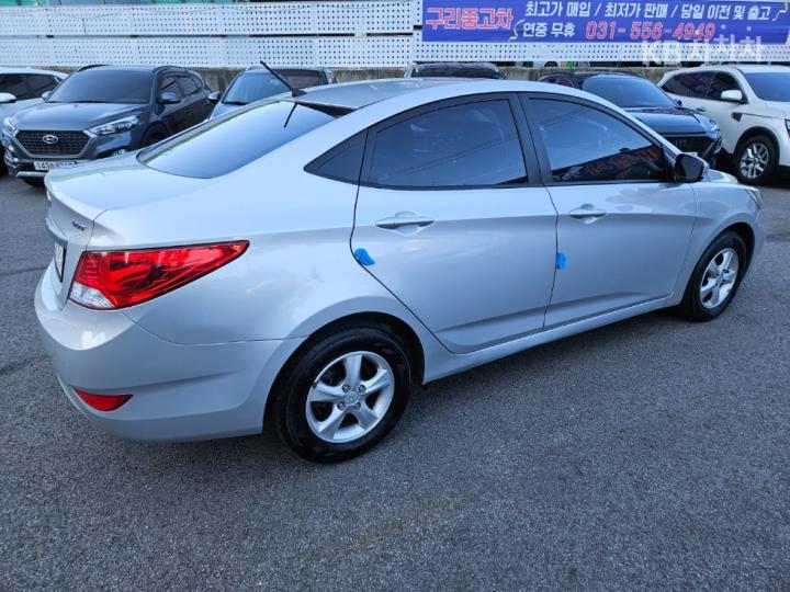 Hyundai Accent New 1.4 VVT Modern 6