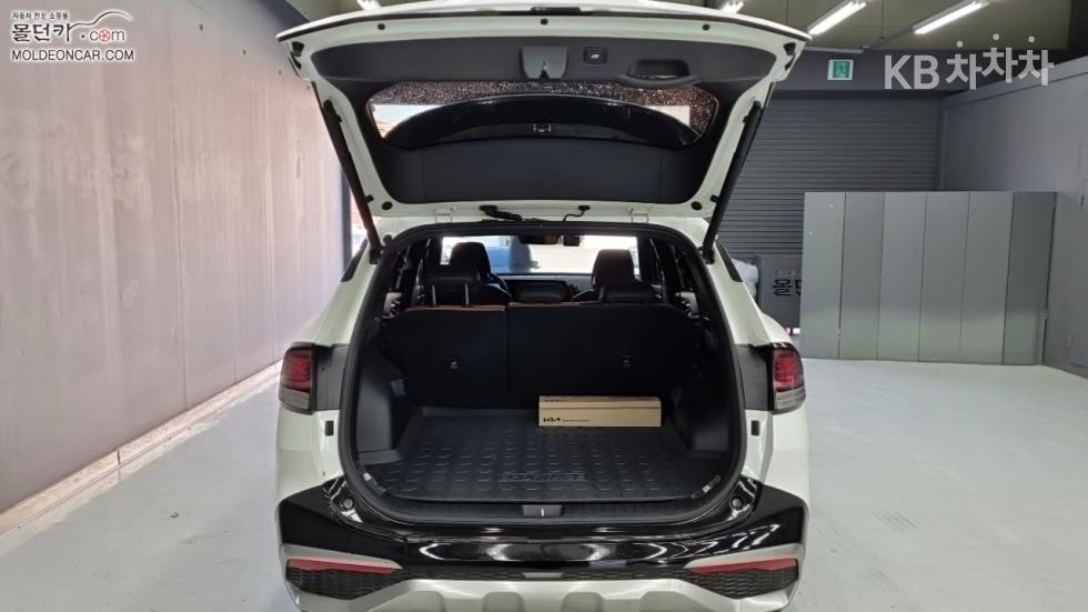 2024 - kia sportage