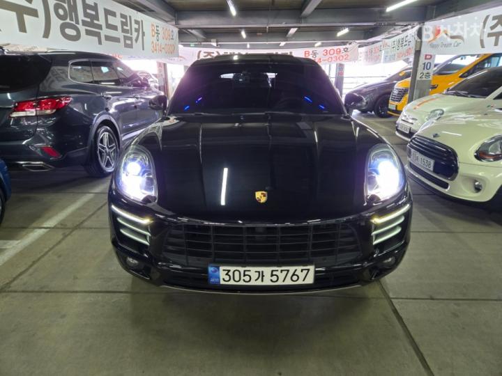 Porsche Macan 3.0 S Diesel 2