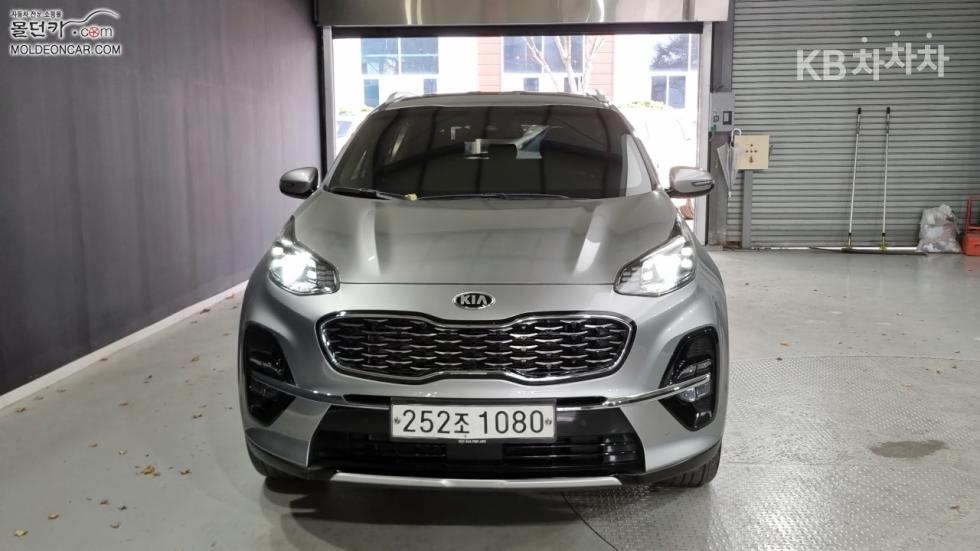 2020 - kia sportage