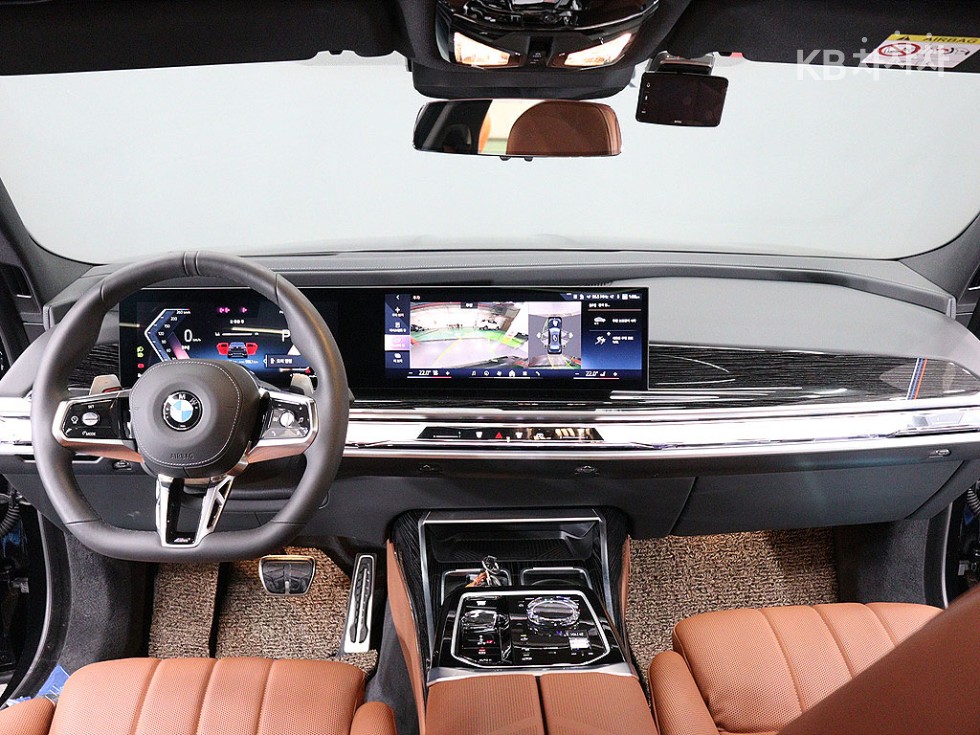 BMW 7er — miniaturë 9