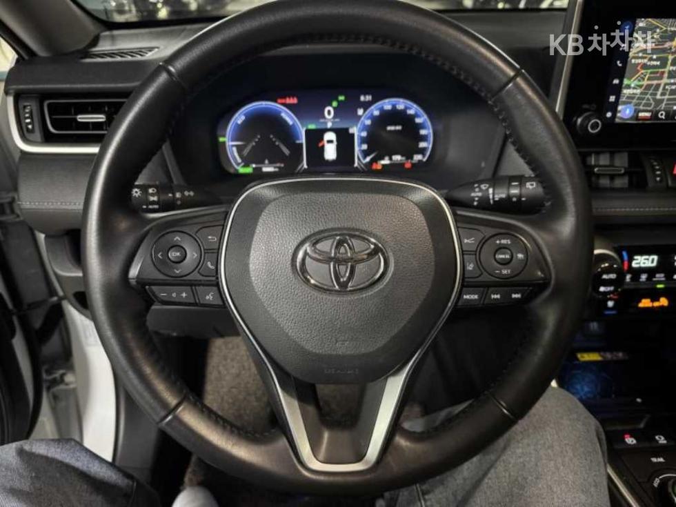 2023 - toyota rav4