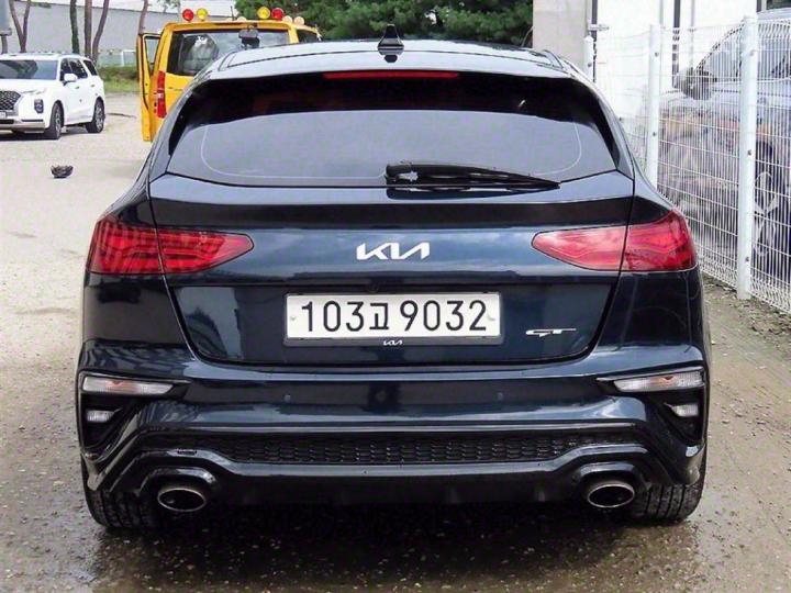 Kia K3 GT BD 1.6 T-GDi 5 Duo Signature 5